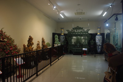象牙と石の彫刻美術館　ジュエルピア