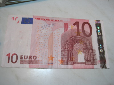 新10ユーロ紙幣_1